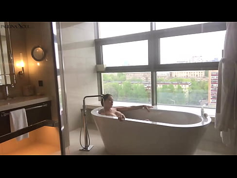 ❤️ Tremenda pupa che si masturba appassionatamente la figa in bagno ❌ Solo pornoal it.sexera.ru ❌